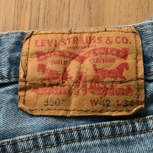 Levi's 550 Straight Leg